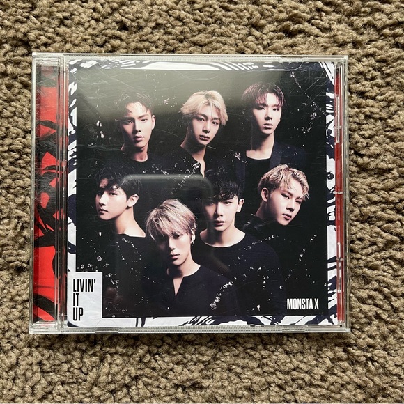 MONSTA X LIVIN’ IT UP - Picture 3 of 3